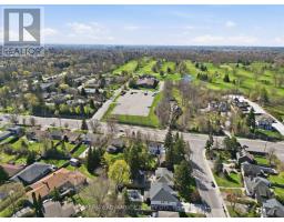 5 MOUNTSFIELD DRIVE - 33