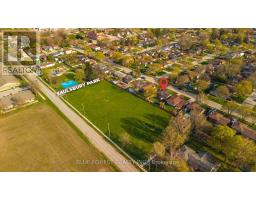 485 MAPLE STREET - 41