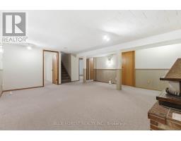 2 WADSWORTH DRIVE - 33