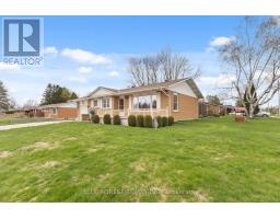 2 WADSWORTH DRIVE - 4