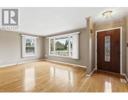 2 WADSWORTH DRIVE - 9