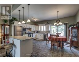 3 STEEPLECHASE COURT - 15