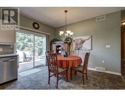 3 STEEPLECHASE COURT - 21