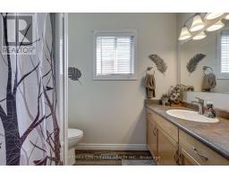 3 STEEPLECHASE COURT - 24