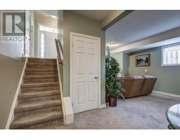 3 STEEPLECHASE COURT - 30