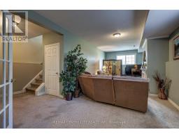 3 STEEPLECHASE COURT - 34