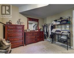 3 STEEPLECHASE COURT - 37