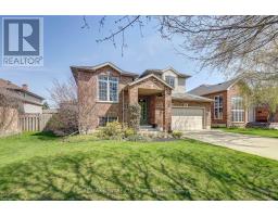 3 STEEPLECHASE COURT - 4