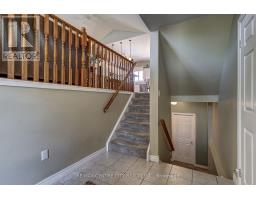 3 STEEPLECHASE COURT - 8