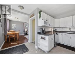 216 THOMPSON ROAD - 10