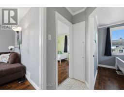 216 THOMPSON ROAD - 17