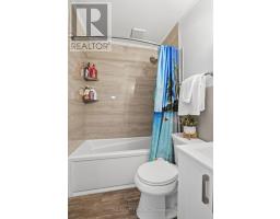 216 THOMPSON ROAD - 19