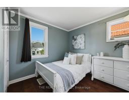 216 THOMPSON ROAD - 20