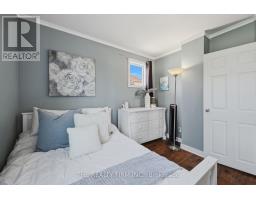 216 THOMPSON ROAD - 22