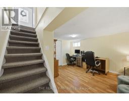 216 THOMPSON ROAD - 34