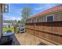 216 THOMPSON ROAD - 43