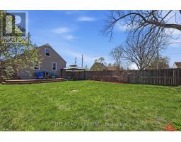 216 THOMPSON ROAD - 47