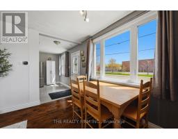 216 THOMPSON ROAD - 5