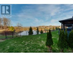 1375 DYER CRESCENT - 30