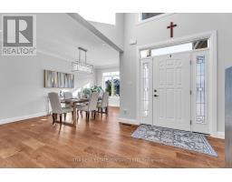 1375 DYER CRESCENT - 7