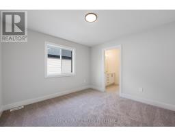 1689 BRAYFORD AVENUE - 10