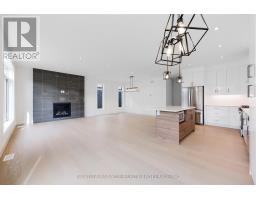 1689 BRAYFORD AVENUE - 23