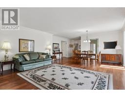 29 - 65 FIDDLERS GREEN ROAD - 12