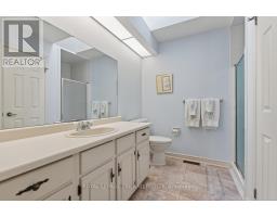 29 - 65 FIDDLERS GREEN ROAD - 15