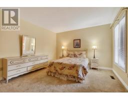 29 - 65 FIDDLERS GREEN ROAD - 16