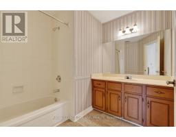 29 - 65 FIDDLERS GREEN ROAD - 18