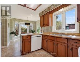 29 - 65 FIDDLERS GREEN ROAD - 7