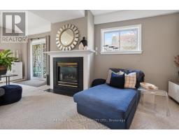 663 THORNWOOD DRIVE - 31