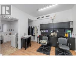 537 MARY STREET - 10