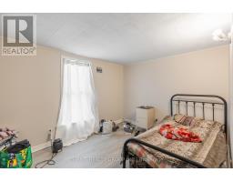 537 MARY STREET - 29