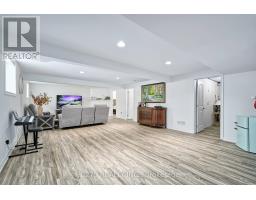 6 - 1430 HIGHBURY AVENUE N - 22