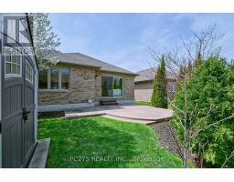 6 - 1430 HIGHBURY AVENUE N - 35