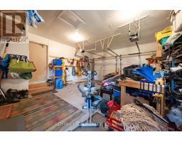 61 CARLETON COURT - 25