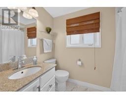 47 SLOANE CRESCENT - 34