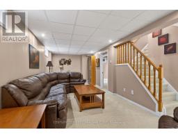 47 SLOANE CRESCENT - 36