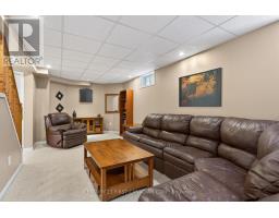 47 SLOANE CRESCENT - 37