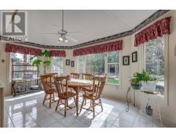 462 AMBLESIDE DRIVE - 12