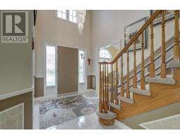 462 AMBLESIDE DRIVE - 5