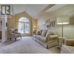 462 AMBLESIDE DRIVE - 8