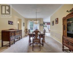 462 AMBLESIDE DRIVE - 9