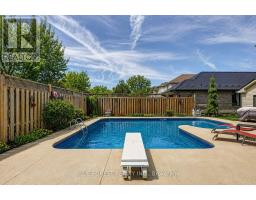 1275 CROSSCREEK CRESCENT - 41