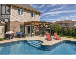 1275 CROSSCREEK CRESCENT - 46