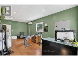 108 LAWRENCE AVENUE - 25