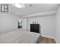 108 LAWRENCE AVENUE - 32