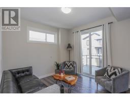 921 SARNIA ROAD - 16