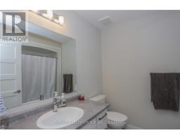 921 SARNIA ROAD - 31